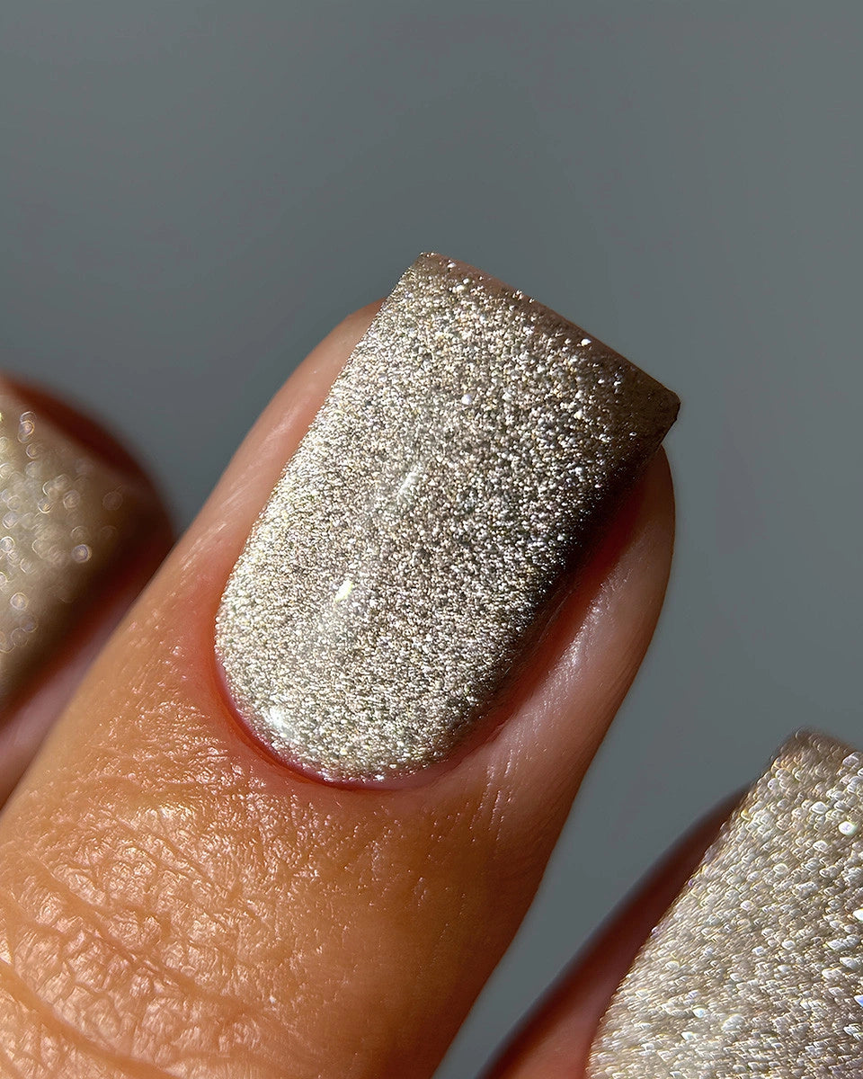 Dark by Rior Esmalte Semipermanente Profesional Night Cat 01 - 10 ml