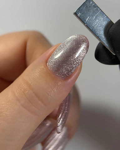Dark by Rior Esmalte Semipermanente Profesional Cat Eye 10 - 10 ml