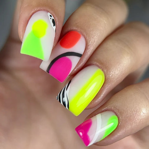 NAILSOFTHEDAY Barbie  Rosa Neón 10 ml