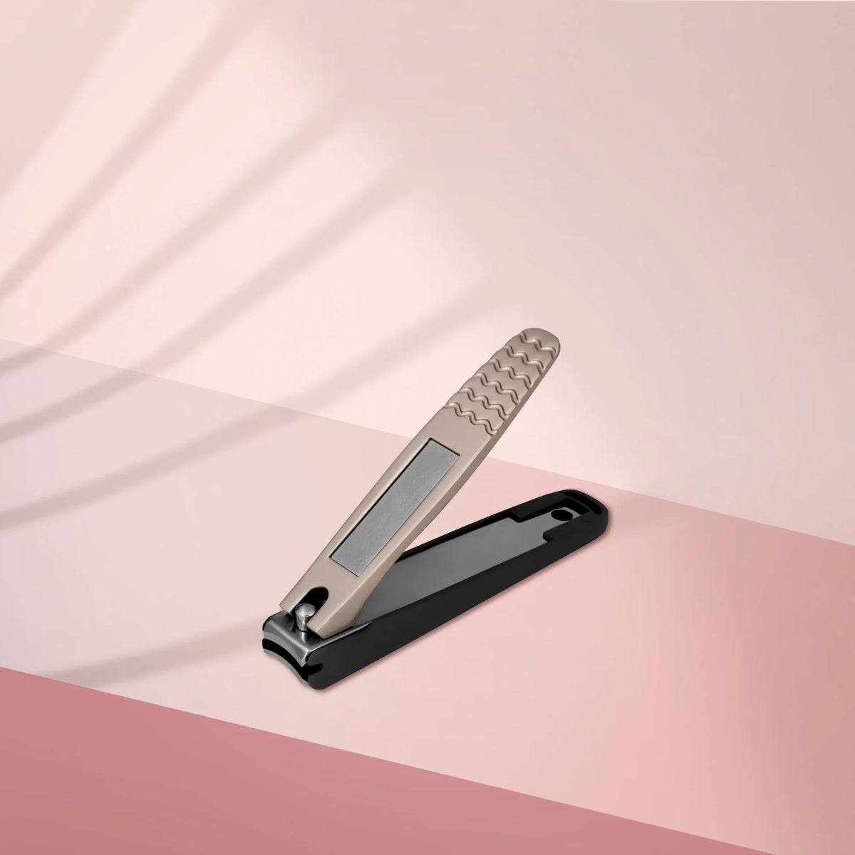 Cortauñas con contenedor para uñas BEAUTY & CARE 20