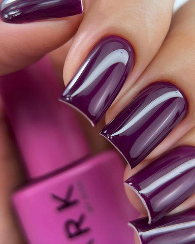 Dark by Rior Esmalte Semipermanente Profesional  15 - 10 ml