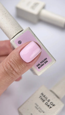 NAILSOFTHEDAY Esmalte Semipermanente Blush Color Rosa 10 ml.