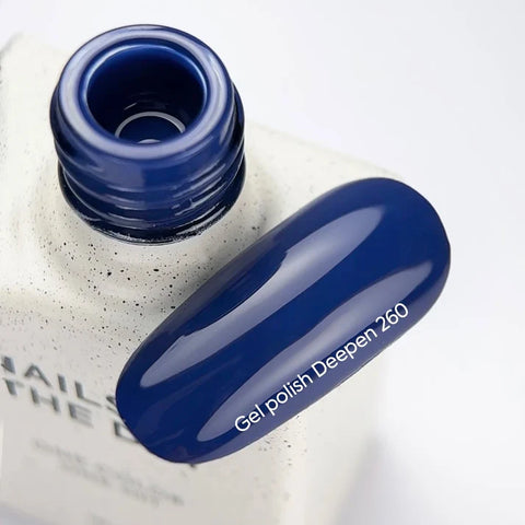 NAILSOFTHEDAY Esmalte Semipermanente Deepen Color Azul Profundo 10 ml.
