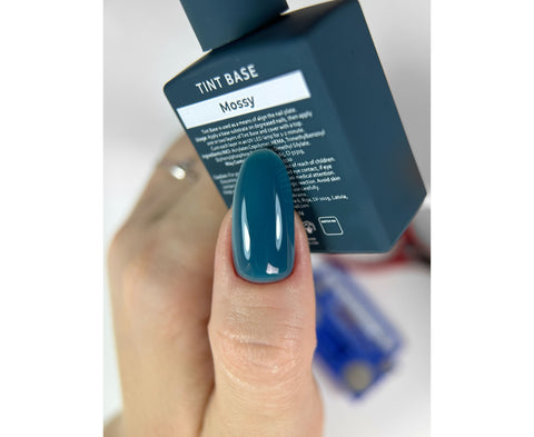 HEYLOVE Tint Base Mossy . Coleccion 90s style 15ml
