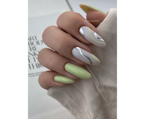 HEYLOVE Tint Base Mircrogreen. Coleccion Juicy 15ml