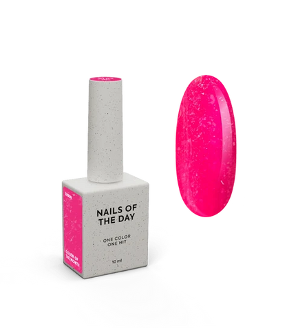 NAILSOFTHEDAY Color of the Month – Agosto 2026 CHRIN – fucsia con pan de oro y shimmer, cobertura en una sola capa, 10 m