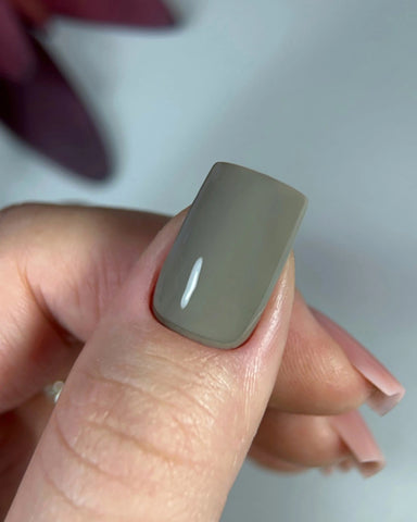 Dark by Rior Esmalte Semipermanente Profesional  133 - 10 ml