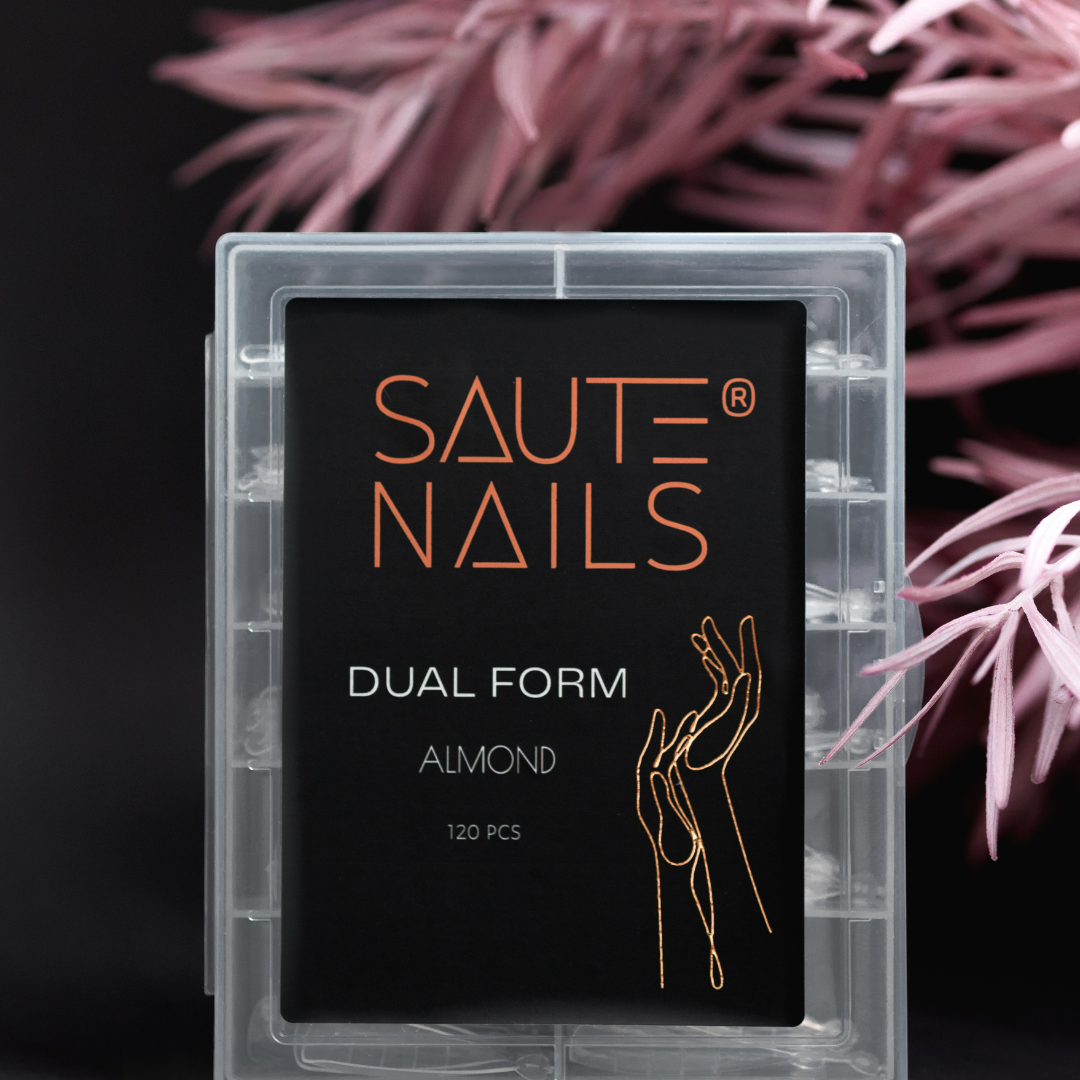 Saute Nails Dual Form Almond