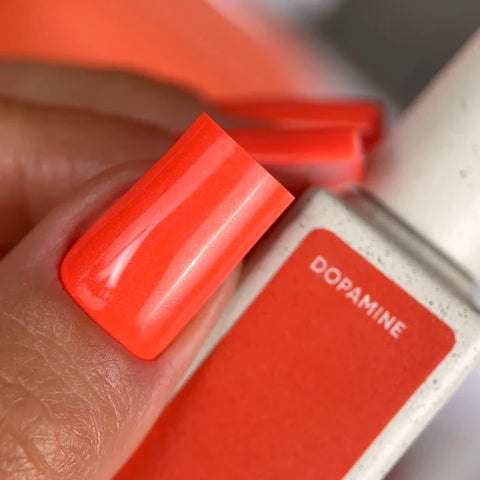NAILSOFTHEDAY Dopamine Color Junio 2026-Frambuesa anaranjado con un brillo 10 ml