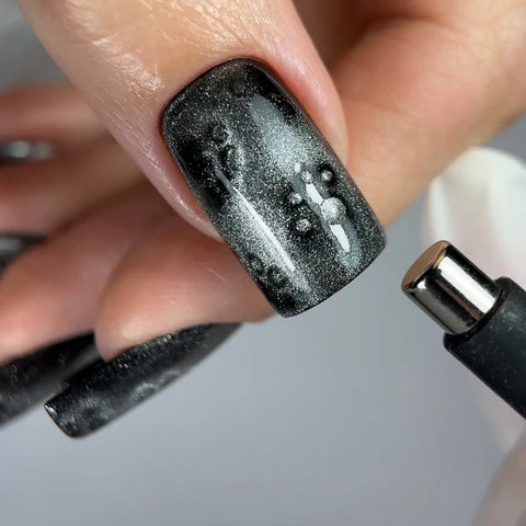NAILSOFTHEDAY- Iman para ojo de gato