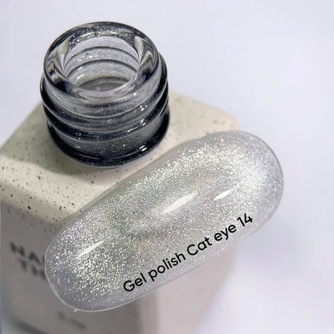 NAILSOFTHEDAY Cat Eye 14  esmalte ojo de gato plateado  transparente 6 ml