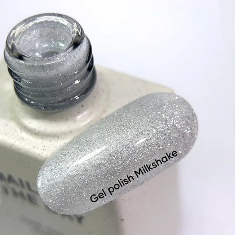 NAILSOFTHEDAY Milkshake esmalte semipermanente reflectante leche 10 ml