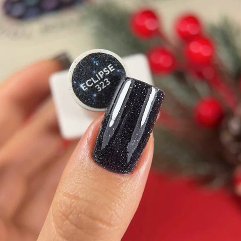 NAILSOFTHEDAY Eclipse 2025 Color Negro-Azul Reflectante, 10 ml