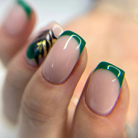 NAILSOFTHEDAY Bottle gel 04 – Color Beige Leche Gel Súper Fuerte 10 ml