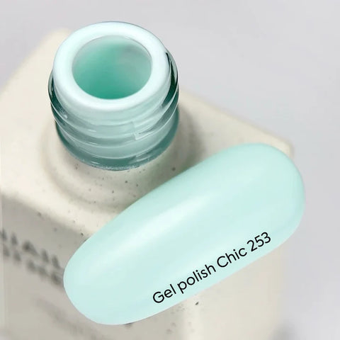 NAILSOFTHEDAY Gel Polish Chic — turquesa pastel  10 ml