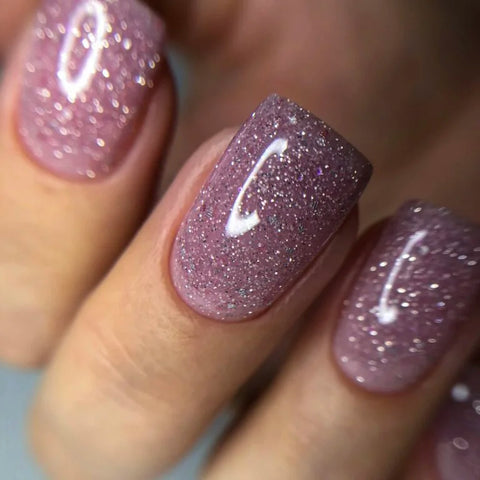NAILSOFTHENIGHT 06  base reflectante de camuflaje con brillo (rosa suave) 10 ml