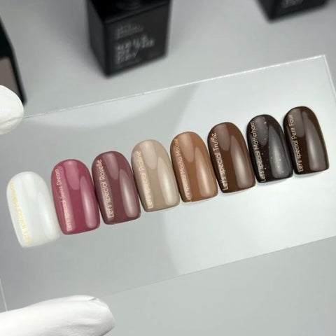 NAILSOFTHEDAY Let’s Special Mocha Mousse- beige caramelo cálido 10 ml.