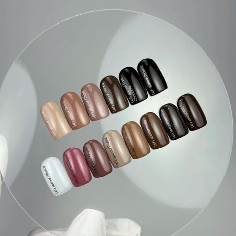 NAILSOFTHEDAY Let’s Special Mocha Mousse- beige caramelo cálido 10 ml.