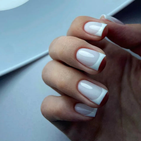 NAILSOFTHEDAY Bottle gel 01 – Color Blanco Gel Súper Fuerte 10 ml