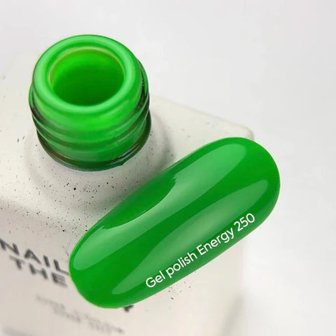 NAILSOFTHEDAY Esmalte Semipermanente Energy 250  Verde Intenso 10 ml