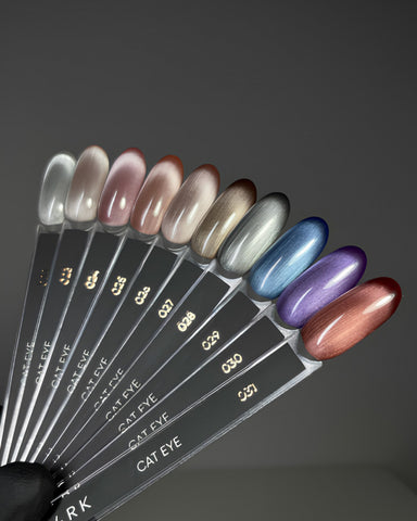 Dark by Rior Esmalte Semipermanente Profesional Cat Eye 24- 10 ml