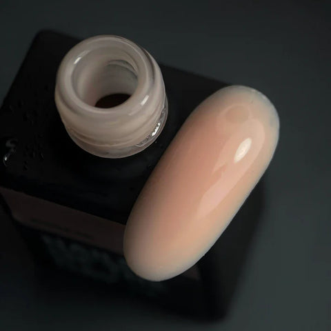 NAILSOFTHEDAY Bottle gel 04 – Color Beige Leche Gel Súper Fuerte 10 ml