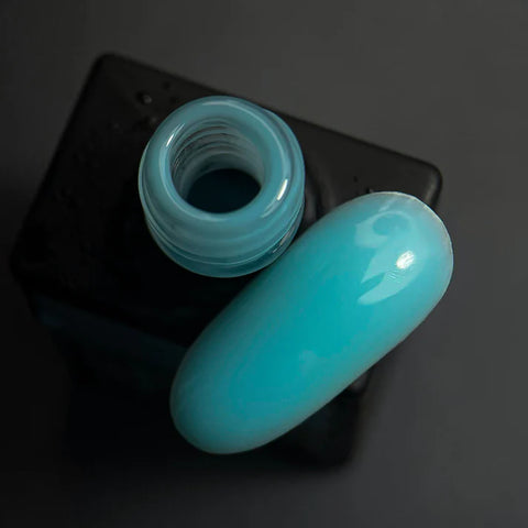 NAILSOFTHEDAY Bottle gel 05 – Color Azul Cielo Gel Súper Fuerte 10 ml