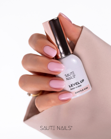 Saute Nails-Gel en botella BiB Level UP Gentle Kiss 8 ml